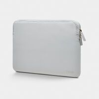 Sneakpeek Neopren Sleeve für MacBook Pro 14" 2021 silver cloud