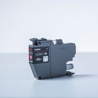 Brother LC-3211M - Standard Yield - Pigment-based ink - 200 pages