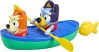 TOMY Bluey Kanu. Schau Bluey und Bingo zu, wie Sie über das Wasser Paddeln.