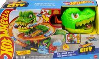 Mattel Hot Wheels City T-Rex-Feuerschlacht Spielset und Die-Cast-Spielzeugauto im Maßstab 1:64, gegn