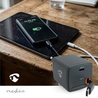 Nedis Netzladegerät / Mit einziehbarem Kabel / 65 W / GaN / PD3.0 30W / 3.0 / 3.25 A A / Anzahl der Ausgänge: 1 / USB-C™ / Aufrollbares USB-C™-Kabel / 0.75 m / Automatische Spannungswahl / Schwarz
