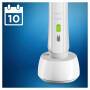 Oral-B PRO 700 Sensi Ultrathin - Adult - Rotating-oscillating toothbrush - 8800 movements per minute - Daily care - Blue - 4 x 30 sec