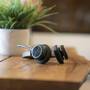 HP Poly Voyager 4320 USB-C Headset +BT700 dongle +Charging Stand (77Z31AA)