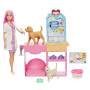 Mattel Barbie Gute Besserung Tierkrankenstation-Spielset aus Modepuppe mit rosa gefärbten Haaren, Ti