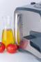 Trebs PastaGusto Vollautomatische Nudelmaschine, 200 Watt, inklusive 14 Zubehörteile Trebs PastaGusto Vollautomatische Nudelmaschine, 200 Watt, inklusive 14 Zubehörteile