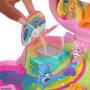Mattel Polly Pocket x Glücksbärchi Puppen & Spielset mit Spielzeugauto und thematischen Accessoires,