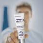 Oral-B Whitening Bundle 4io Aufsteckbürsten + Zahnpasta